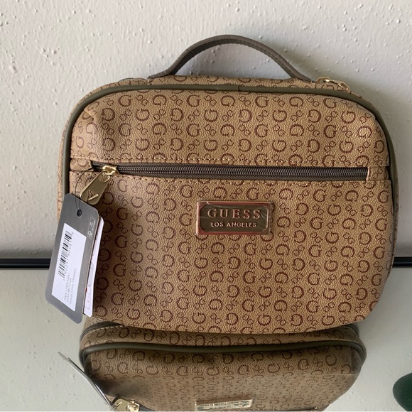 NWT GUESS tech organizer - Picture 1 of 12